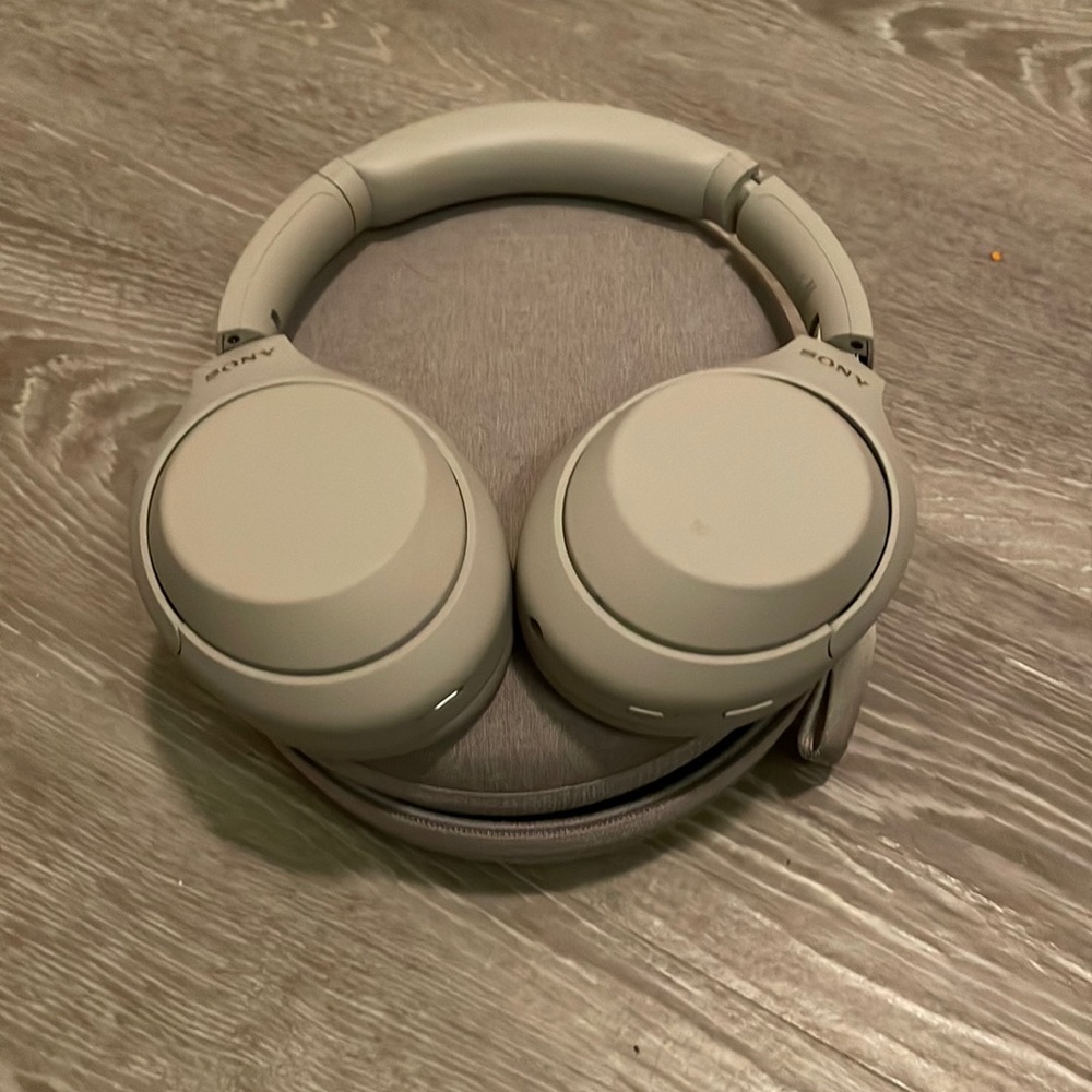 Sony WH1000XM4